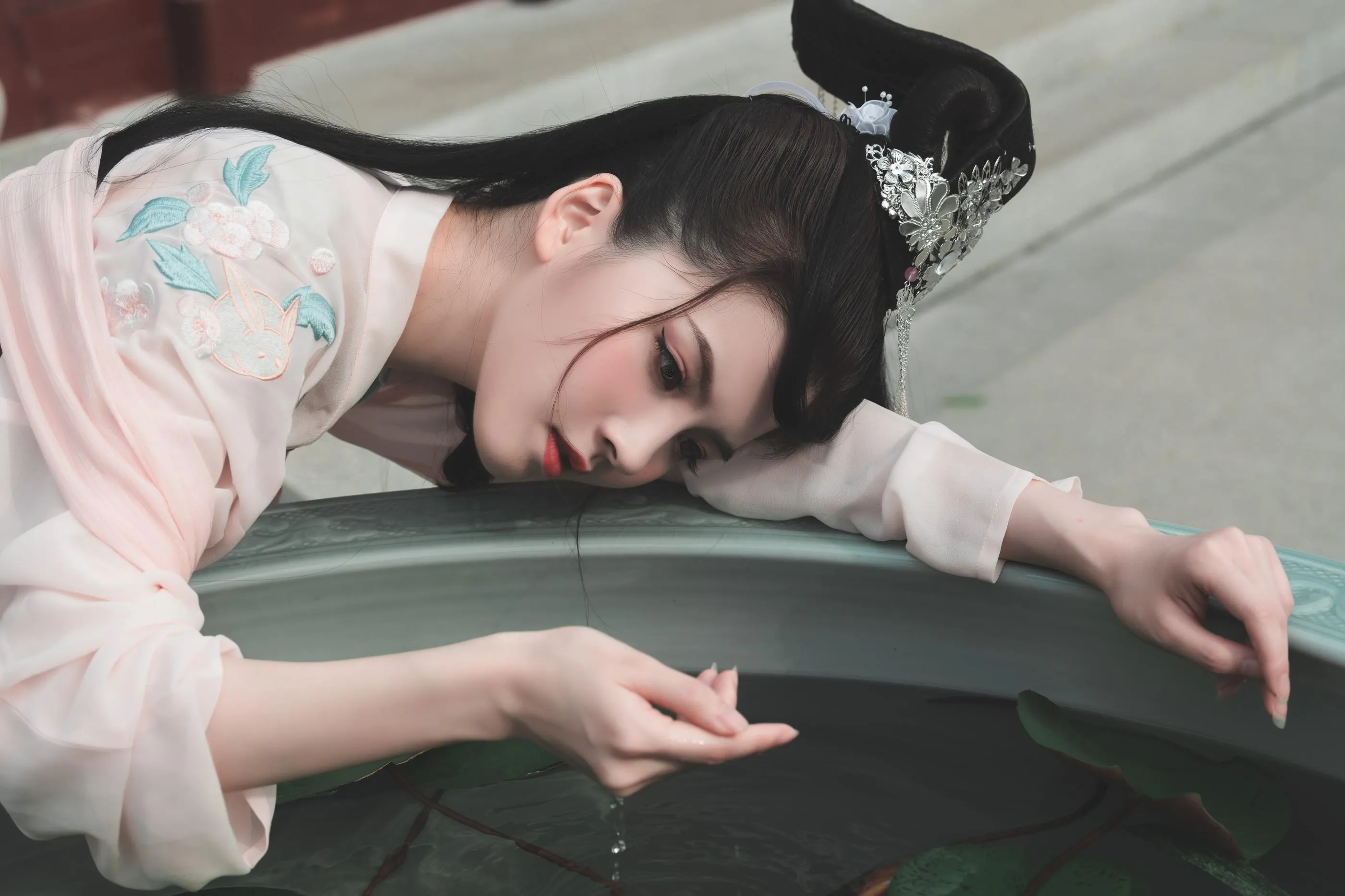[艺图语] 2022.06.10 莺歌 Dtifa丁小妮 [29P]插图1